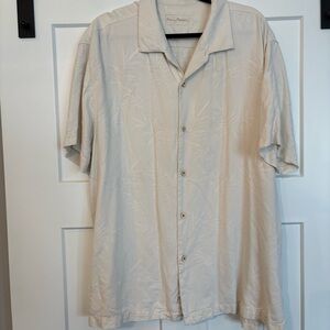 Tommy Bahama Cream Casual Button Down Silk Shirt